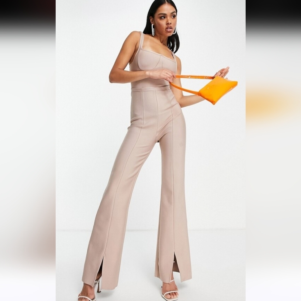 BAND OF STARS Bandage Structured Bustier Jumpsuit Flare Leg – Taupe – US 8